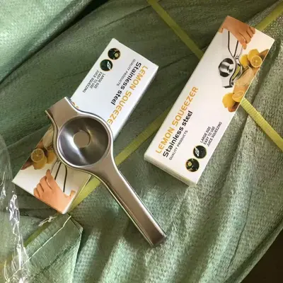 迷你手动柠檬榨汁器不锈钢家用小型压汁器柠檬夹压汁机挤柠檬汁器 - 8
