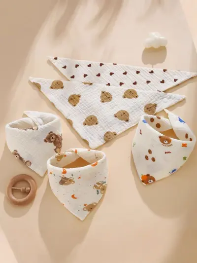 Cross-border baby drool towel type A four-layer crepe cartoon snap feeding bib baby triangle towel newborn feeding bib