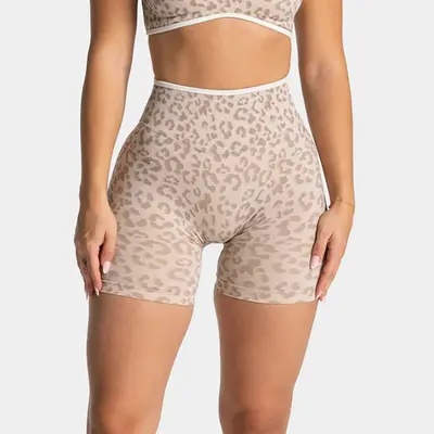 TEVEO Leopar Desenli Kadın Yoga Şortu, Yüksek Bel, Kalça Kaldırıcı - 11