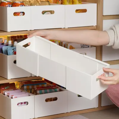 Retractable kitchen storage box with rectangular design - 3