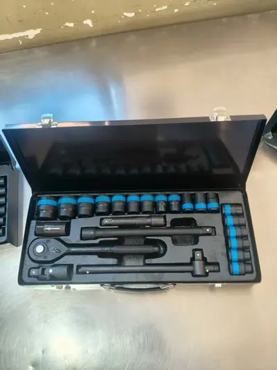 24-Piece Bow-Shaped F-Handle Socket Set with Metal Box, Auto Repair Tool Kit - 7