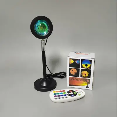 Fotoğrafçılık için sınır ötesi RGB mini gün batımı lambası, canlı yayın için ortam ışığı, fotoğrafçılık için arka plan duvarı, ins gün batımı projeksiyonlu yaratıcı masa lambası