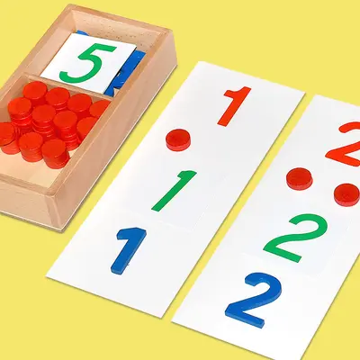 Montessori Unterrichtshilfen Zahlen und Chips mathematische Logik Rechenfähigkeit Montessori Kindergarten Lernspielzeug Frühkindliche Bildungsspielzeuge
