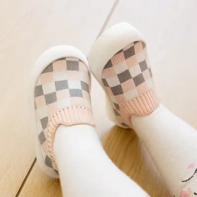 Bebek ilk adım ayakkabısı, yumuşak tabanlı, kaymaz, yaz