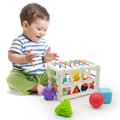 Baby Rubik Würfel Rassel Handgefertigtes Spielzeug Greiftraining Amazon Baby Montessori Früherziehungsset