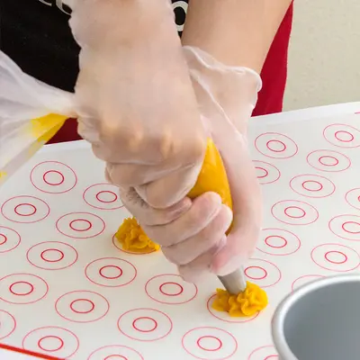 Disposable Powder-Free PVC Gloves, Food Safe, Non-Slip