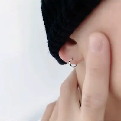 Silver Möbius stud earrings, 999 sterling, unisex - 2