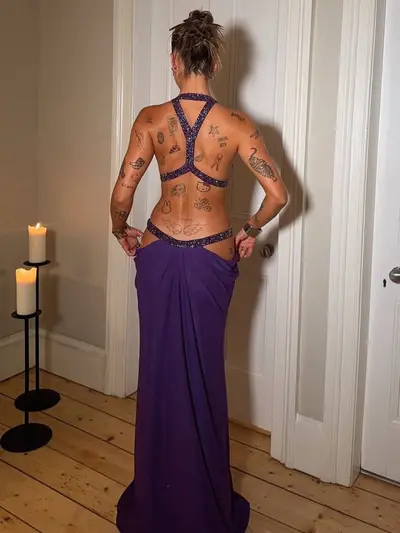 Rückenfreies Neckholder-Spitzenkleid für Damen, lang