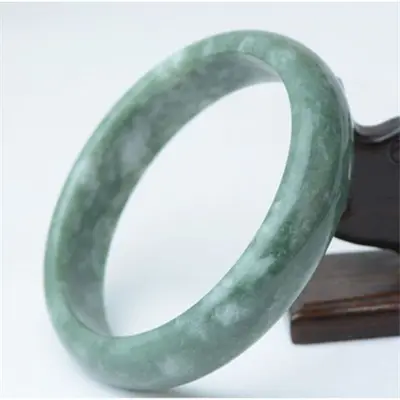 Natural green jade women's bracelet, light green with floral pattern