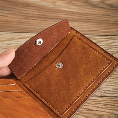 Horizontal plain men's wallet for daily use with coin compartment and card slots - 5