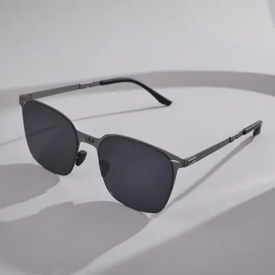 Foldable Unisex Sunglasses, Minimalist Industrial Style - 3