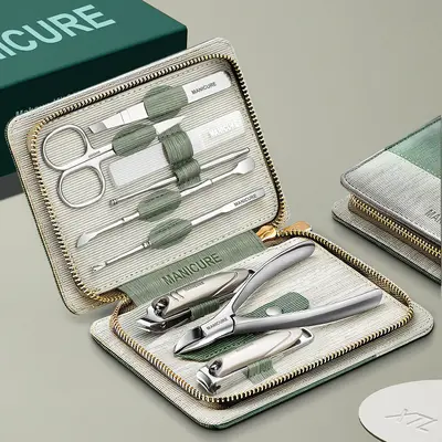 Maniküre- und Pediküre-Set, Nagelschere, rutschfest, 7-teilig