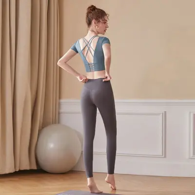 瑜伽服套装女2023新款普拉提训练专业晨跑步运动上衣高级感健身服 - 12