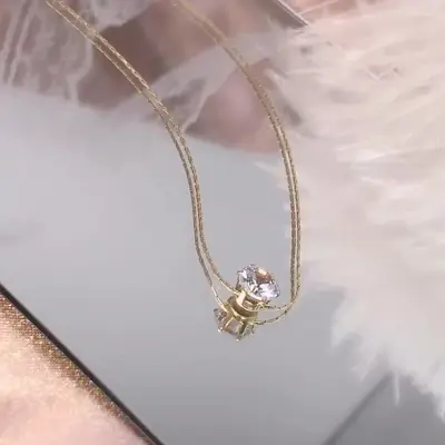 Europa-Amerika Grenzüberschreitender kleiner runder Zirkonia-Anhänger-Halskette für Damen, Leichte Luxus-Nische, hochwertiger Schmuck, Accessoires, sofort verfügbar