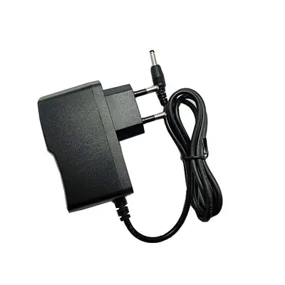 Güç adaptörü 3V-15V, 0.5A-2A