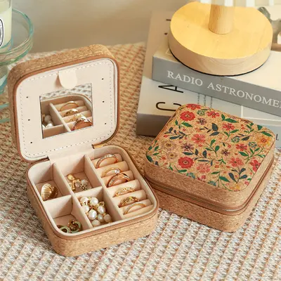 European and American Style Leather Jewelry Storage Box with Mirror Zip Hard Case Portable Travel Earring Ring Jewelry Organizer