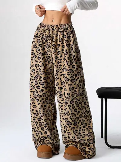Leopar Desenli Uzun Geniş Paça Günlük Pantolon