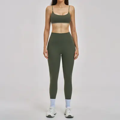 Yoga-Set nacktes Gefühl, dünne Träger, schöner Rückenausschnitt