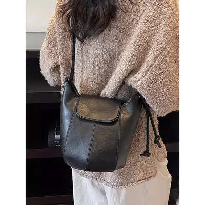 Retro Bucket Style Women's Single Shoulder Bag - 1