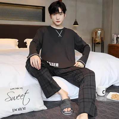 Men's Minimalist Long-Sleeve Round-Neck Pajama Set