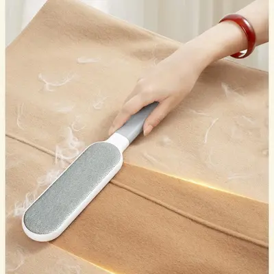 Cashmere sweater lint brush, hair remover for clothing
