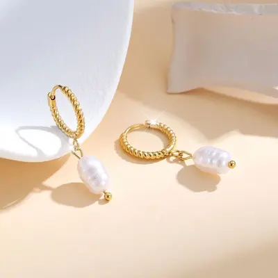 Pearl earrings for women, water drop pendant, open clip