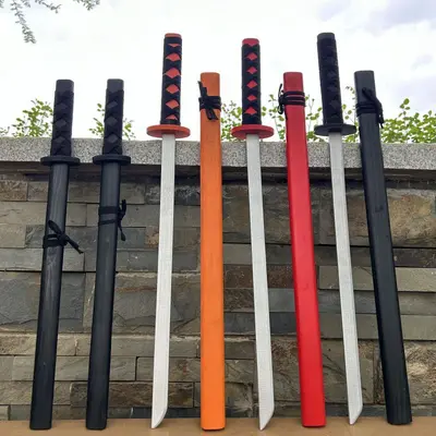 Fabrika toptan satış samuray ahşap uzun kılıç 1 metre anime oyuncak ahşap kılıç ahşap kılıç çocuk performans sahne malzemeleri turistik yer sıcak satış