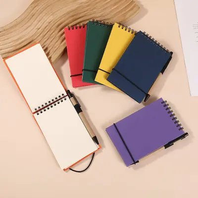Mini-Taschennotizbuch mit abtrennbaren Seiten und Kugelschreiberhalter