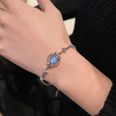 Kızlar ve en iyi arkadaşlar için benzersiz tasarımlı gezegen bilekliği, üst düzey nişlere erişilebilir lüks el takıları, Kore basit yeni aksesuarları
