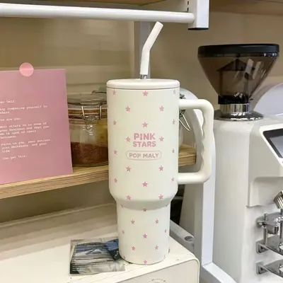 Yıldız puantiyeli buz bardağı, kulplu, büyük kapasiteli, pipetli