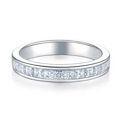 Quadratischer Prinzessinnen-Ring aus 925er Silber mit Moissanit