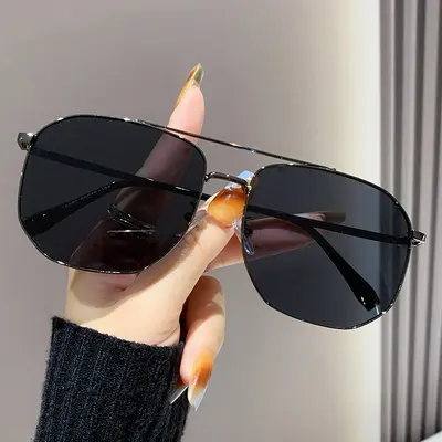 Square Double-Bridge Metal Polarized Sunglasses, Retro Style - 11