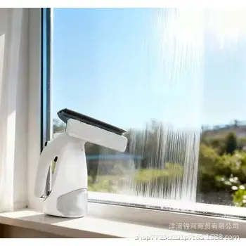 Glass squeegee with integrated water collector, suction and vacuum function