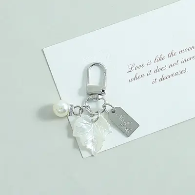 Simulated Pearl Shell Tassel Keychain, Earphone Case Accessory - 13