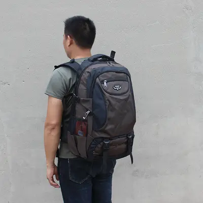 Wasserdichte extragroße kapazitive Geschäftsreise Langstrecken-Reisenrucksack Outdoor-Rucksack Herren-Arbeits-Großes Gepäck Anzug Quilt große Tasche - 9