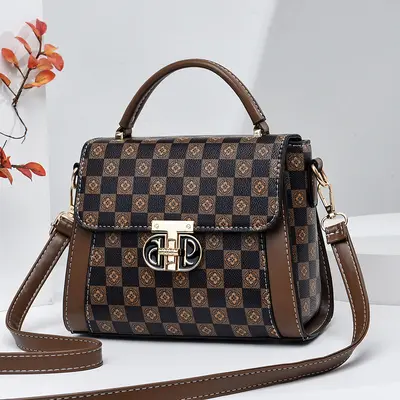 Women's Single Shoulder Bag, Small Square Versatile Design - 11