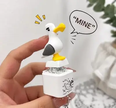 Stress Relief Toy Keychain, Mine Seagull Button, Sound and Light - 7