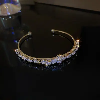 Zircon ribbon open bangle bracelet - 7