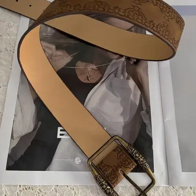 Amerikan tarzı deri kemer erkek bel kemeri y2k kadın yeni model genç kişiler spicy kız etek kombinasyonu antik bakır baskı trend retro kahverengi