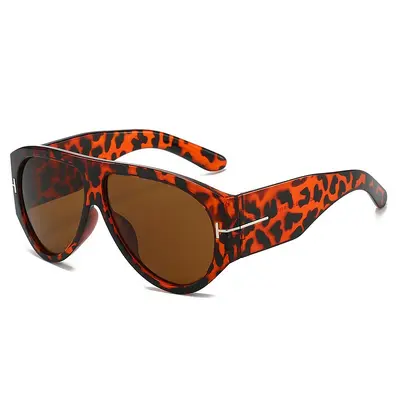Oversized Pilot Sunglasses for Women, Black Frame, Brown Lens, UV Protection - 8