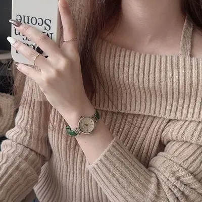 Retro-Prüfungsuhr für Frauen, Student*innen, elegant aussehend, zugänglicher Luxus, britischer Stil, kleines Zifferblatt, Damen-Quarzuhr - 10