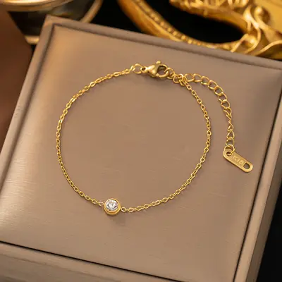 Langlebiges neues Titanstahl-Armband für Damen im europäischen und amerikanischen Stil, vielseitige ins-Mode-Handschmuck, modische Handschmuck für Mädchen, hochwertig - 9