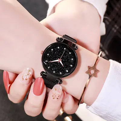 Starry Sky Diamond Patterned Women's Watch Fashion Round Dial Rose Gold Milan Magnetic Mesh Band Light Luxury Women's Watch Wholesale