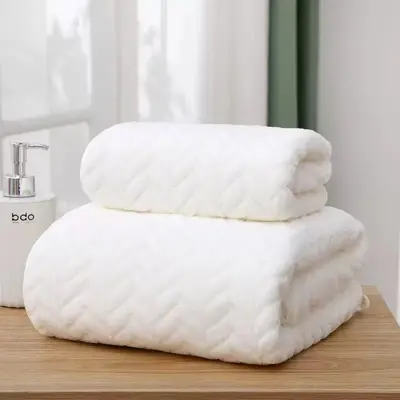 Çapraz Sınır Mercan Polar Kenarlı Banyo Havlusu Havlu Seti Toptan Otel Ev Kullanımı Kalın Hızlı Kuruyan Plaj Havlusu Genişletilmiş Havlu - 13