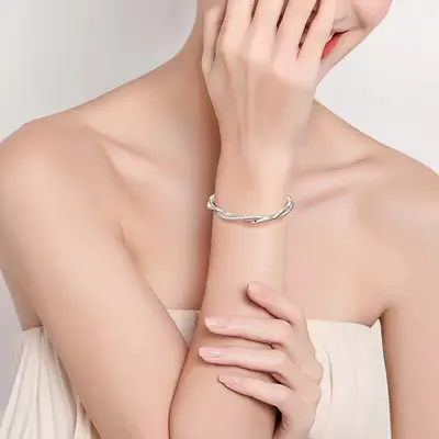Mobius bracelet, women's, solid metal - 4