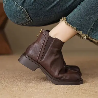 D9970 Kadın Retro Kısa Bot, Yuvarlak Burun, 3,5 cm Topuk Chelsea