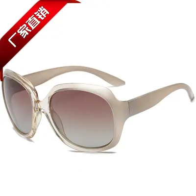 Klassische polarisierte Damen-Sonnenbrille mit großem Rahmen