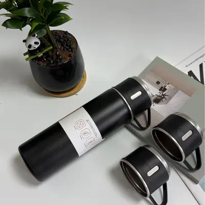 Matte Insulated Mug with Three Lids, Long-Lasting Heat Retention, Gift Box