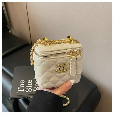 Small Women's Crossbody Bag Large Capacity Makeup Bag - 10