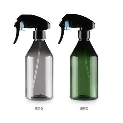 Werksseitig vorrätige 300-ml-Sprühflasche der japanischen Marke Kao mit Pistolenabzug, Sprühflasche für Gartenarbeit und Blumenpflege, Alkoholsprühflasche, Kosmetik-Sprühflasche, Haarstyling-Sprühflasche